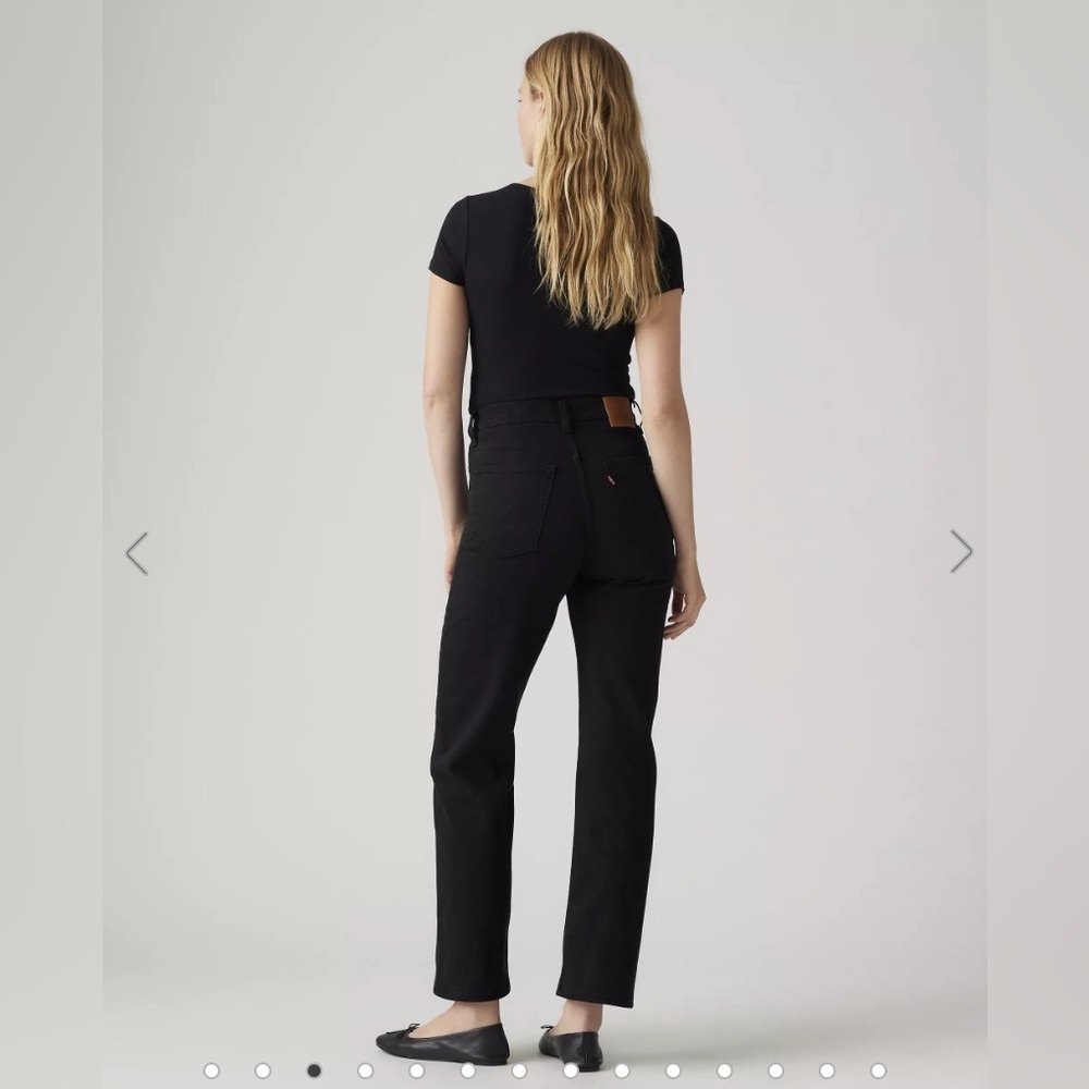 Levi’s Rib Cage Straight Ankle Jeans in black